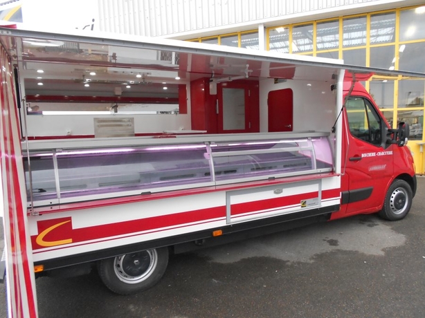 3700 camion boucher