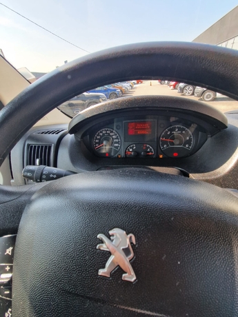 Peugeot BOXER L2H2 3 places cabine