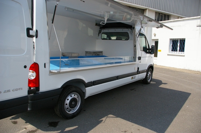3000 camion Poissonnier