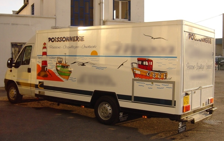 4000 camion Poissonnier